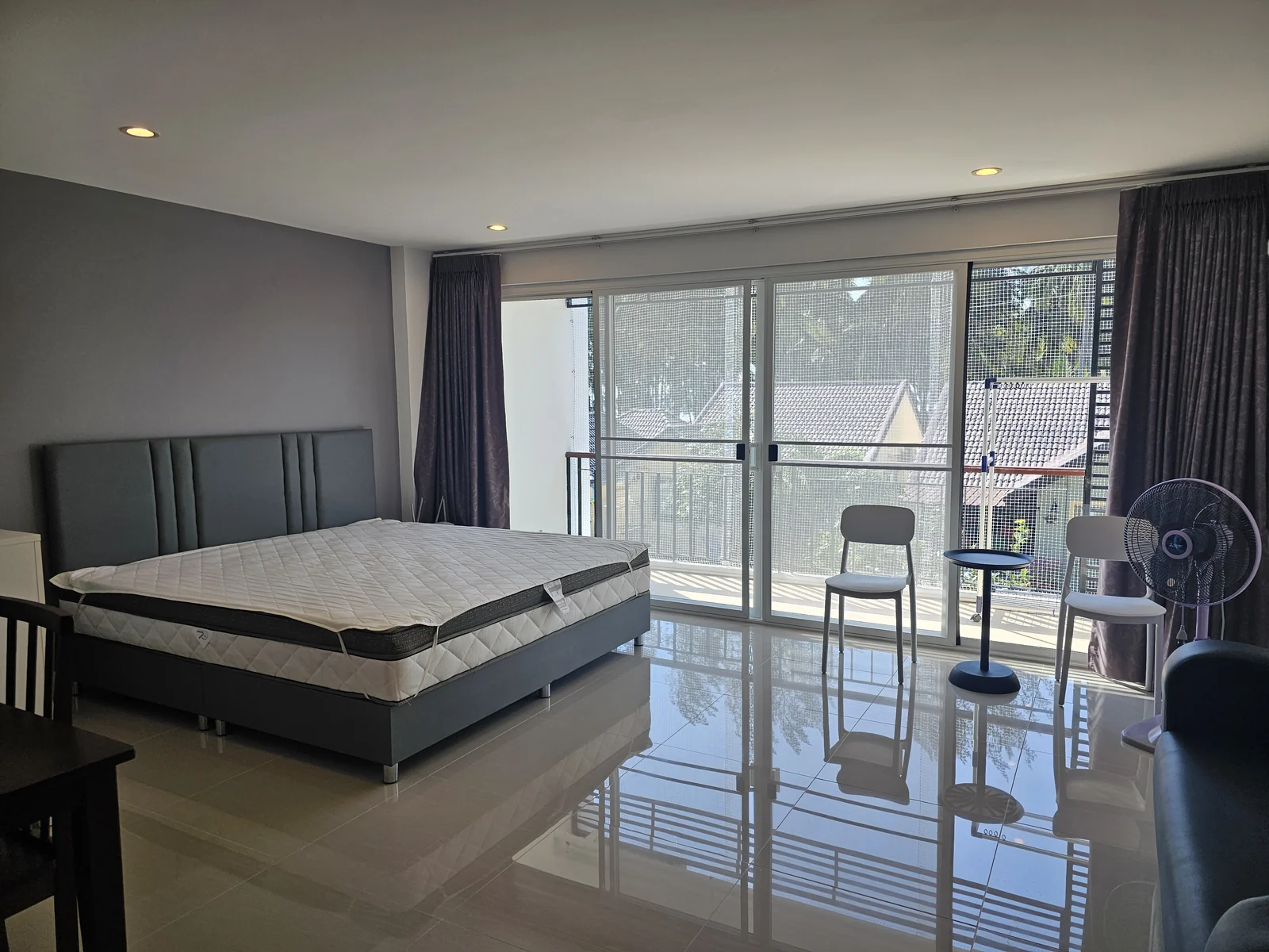 Golden Star Condo